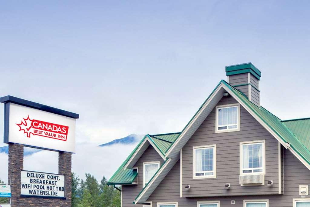 Canadas Best Value Inn & Suites Kamloops Exterior foto