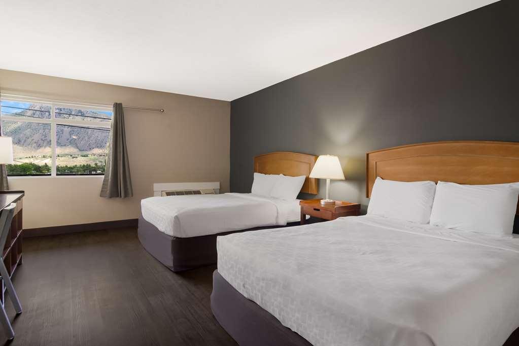 Canadas Best Value Inn & Suites Kamloops Habitación foto